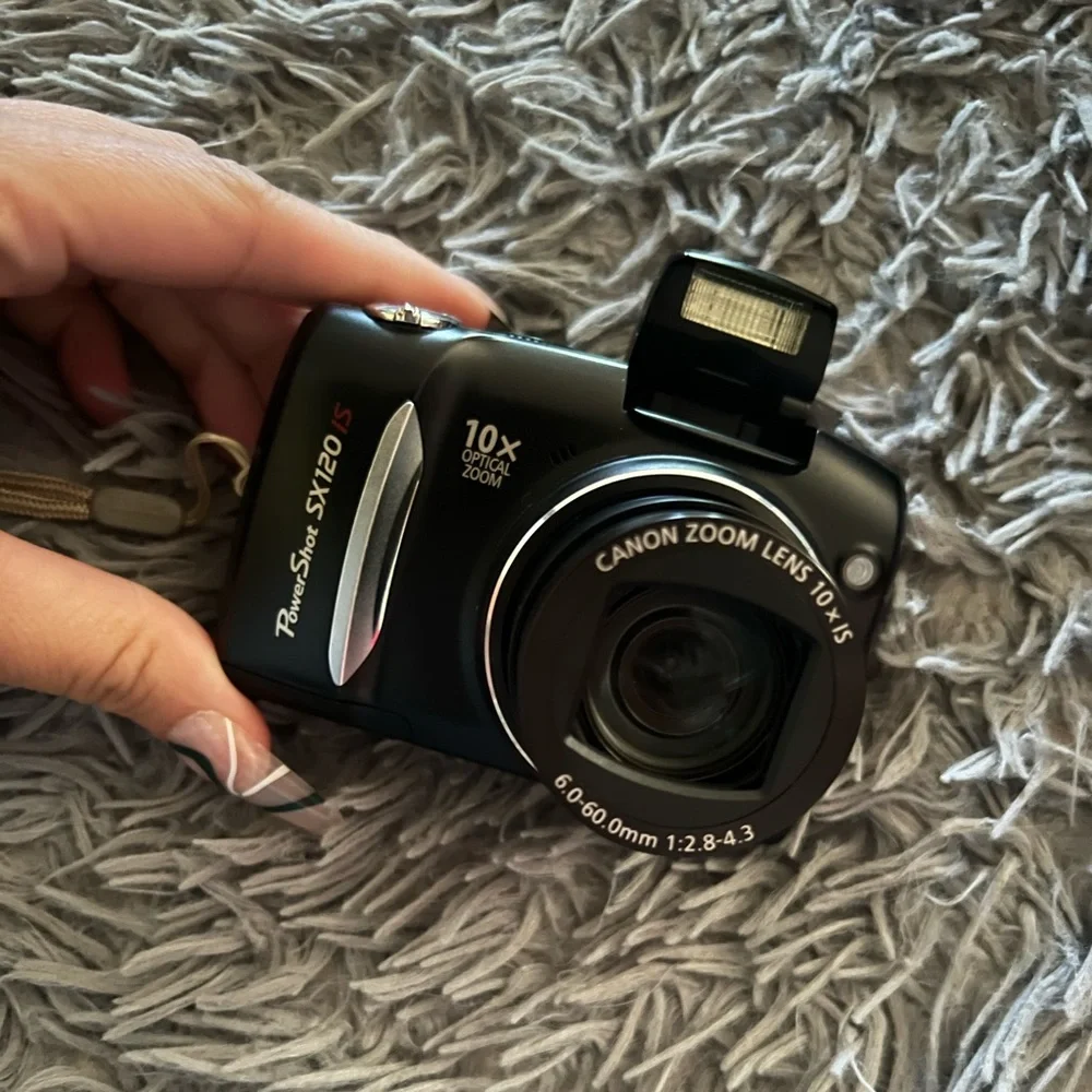 Canon Powershot SX120 IS 10MP Digital Camera (Black)